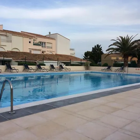 297 4 Pers Port Soleil Vue Piscine Agde