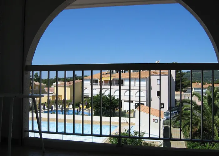 297 4 Pers Port Soleil Vue Piscine